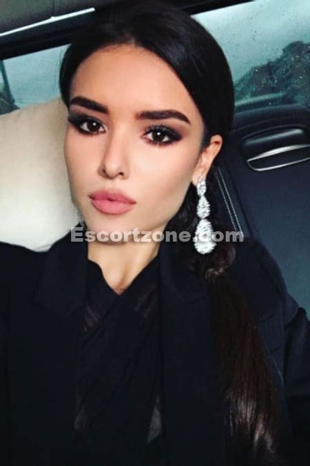 escort girls in paris|Escort Paris, annonces & annuaire des escort girls a Paris.